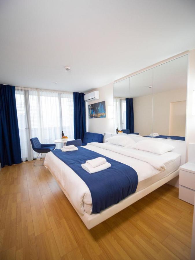 Royal Sea Breeze Apartments Batumi Eksteriør billede