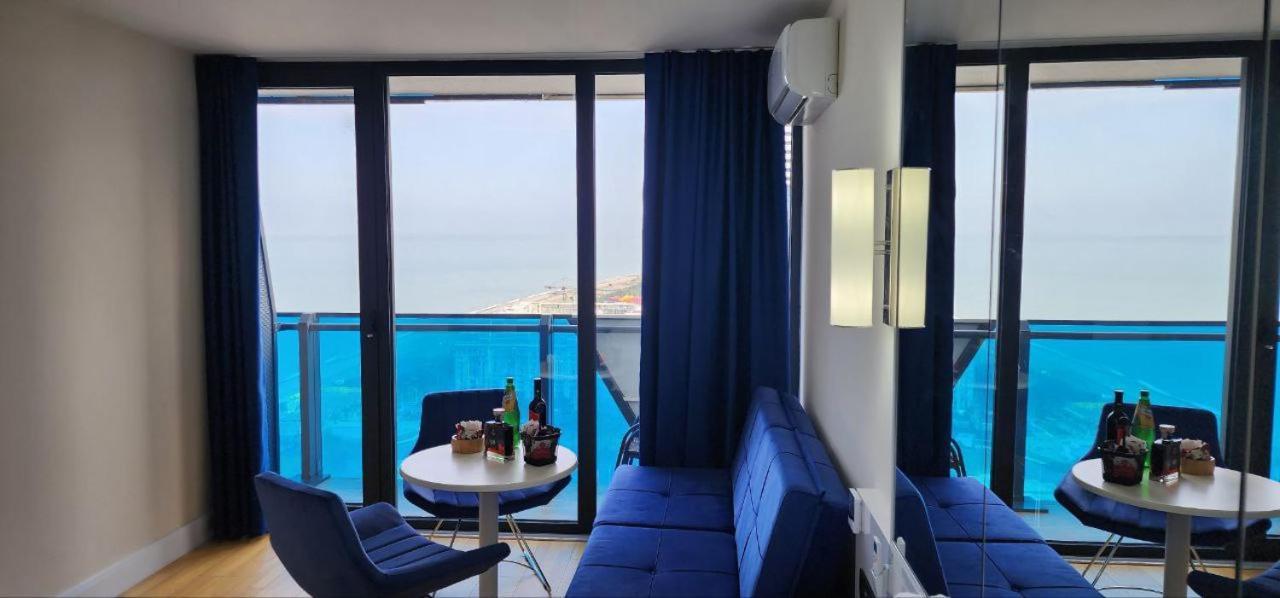 Royal Sea Breeze Apartments Batumi Eksteriør billede