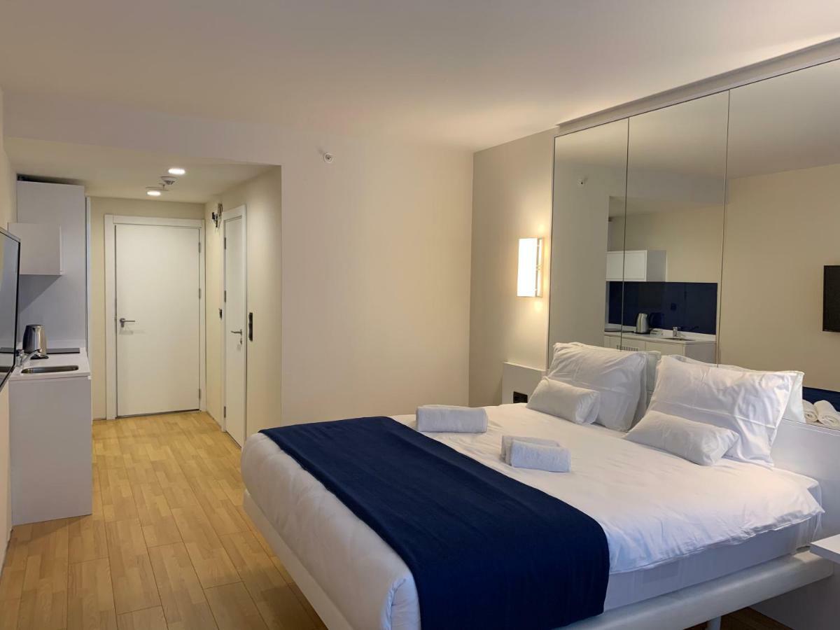 Royal Sea Breeze Apartments Batumi Eksteriør billede